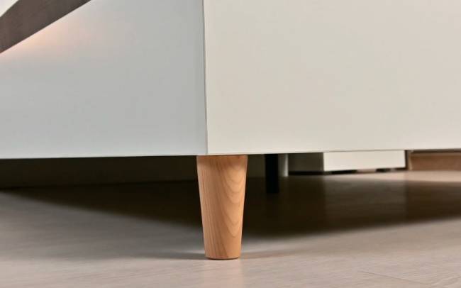 Кровать 11.41 Муссон 1600 с ортопедом и ТВ-тумба Квадро 13.276 цвет белый/чёрный/дуб эндгрейн элегантный