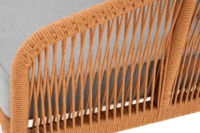 "Канны" диван 2-местный плетеный из роупа, каркас алюминий светло-серый (RAL7035) муар, роуп оранжевый меланж круглый, ткань светло-серая "Канны" диван 2-местный плетеный из роупа, каркас алюминий светло-серый (RAL7035) муар, роуп оранжевый меланж круглый, ткань светло-серая