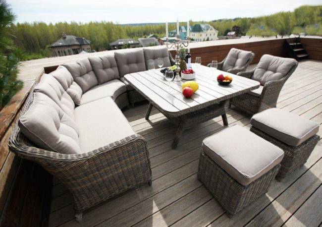 Обеденный комплект из искусственного ротанга Сорренто