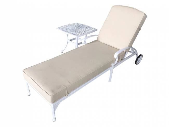 Белый шезлонг Bertha из литого алюминия Белый шезлонг Bertha из литого алюминия